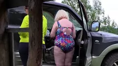 Redare Voyeur prind lesbiene mature în acțiune de fetiș în aer liber: fund mare, BBW, sâni mari, păsărică păroasă