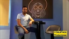 Odtwórz Wywiad z meksykańską gwiazdą porno Robbem Trejo